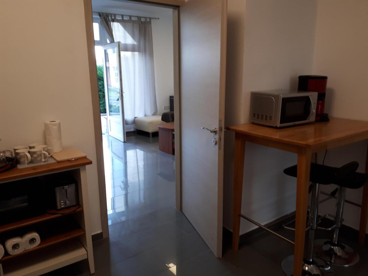Kertvarosi Apartman ทิสเซาอีแวรอช ภายนอก รูปภาพ